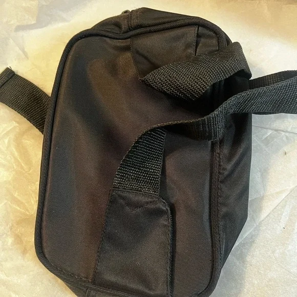 🖤Vtg Disneyland Resort Fanny Pack Crossbody Bum Bag Embroidered Mickey Black - Picture 5 of 6